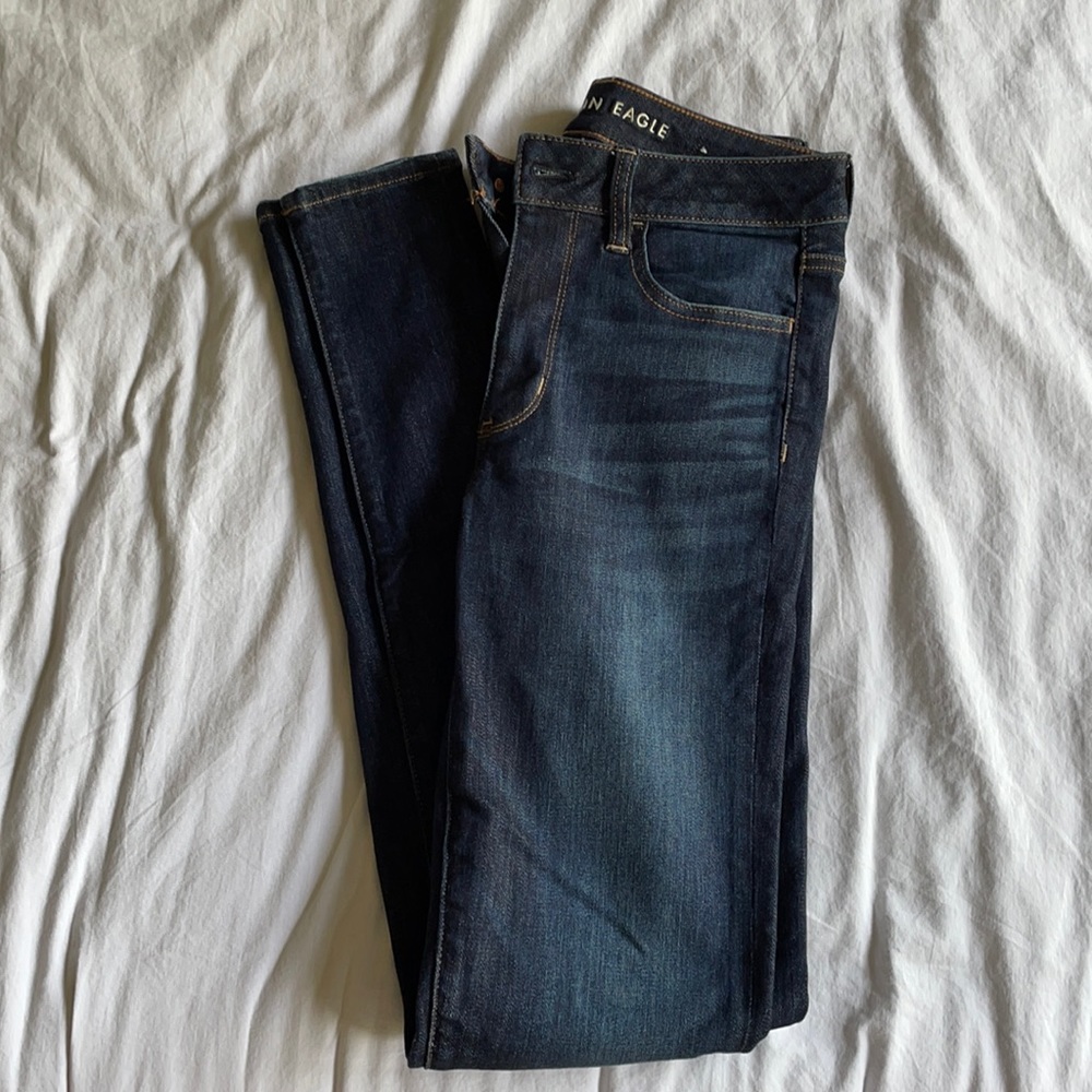 American eagle Hi-rise jegging.